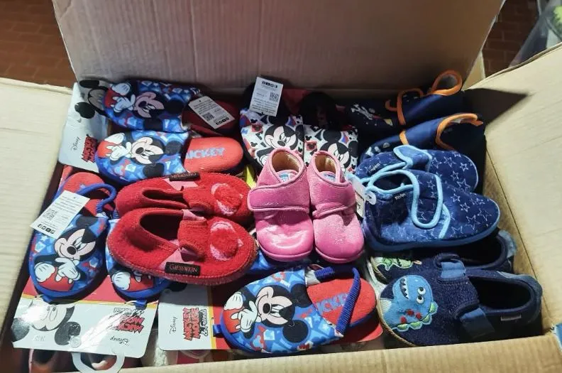 stock scarpe bambino