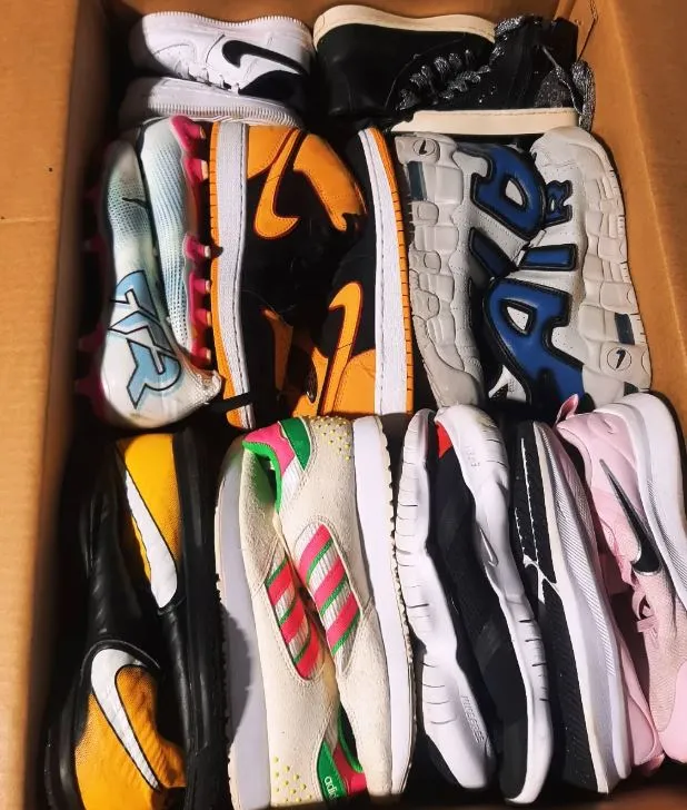 Scarpe Usate di Categoria B